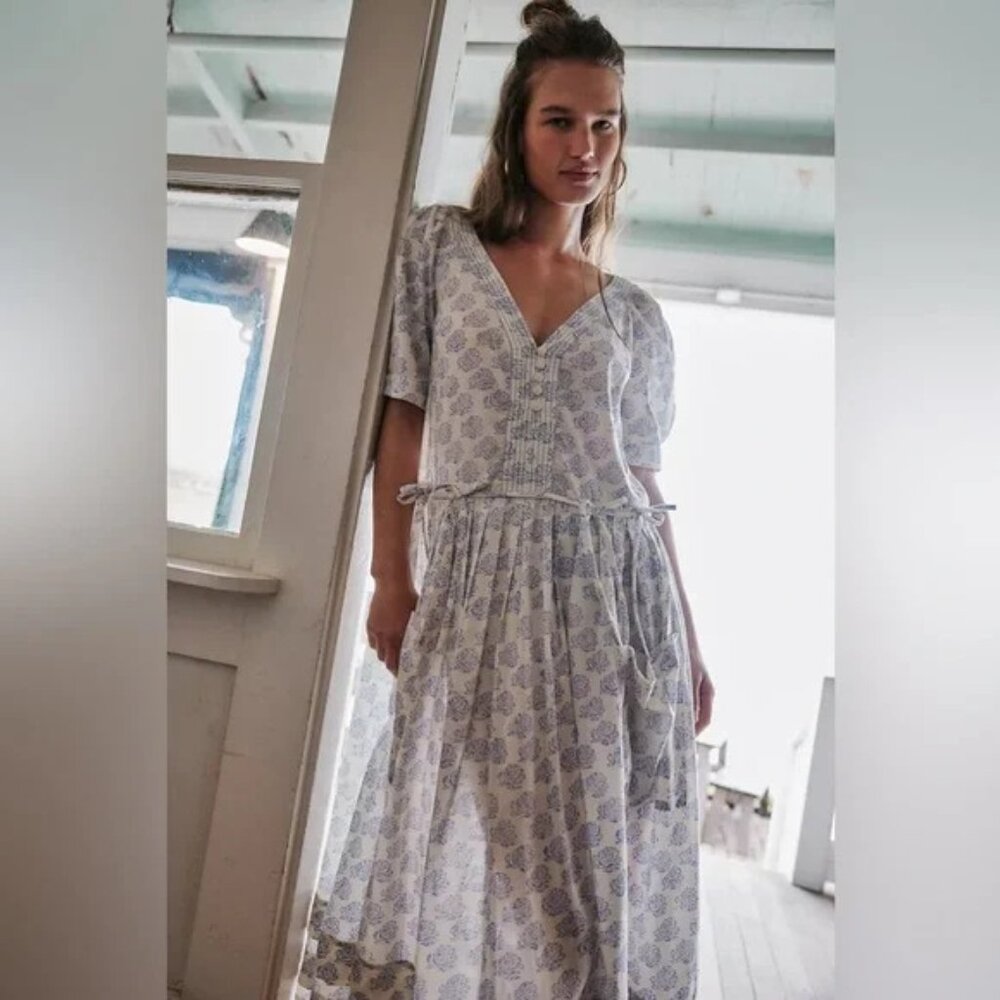 Free People There She Goes Midi / Maxi Floral Dress Size S